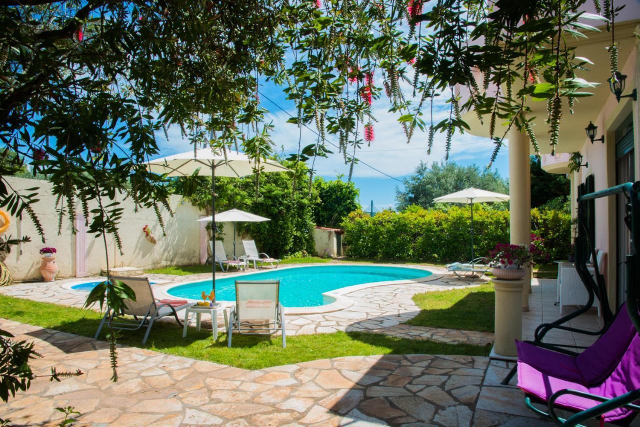 Villa Zaira Halikounas Exterior photo